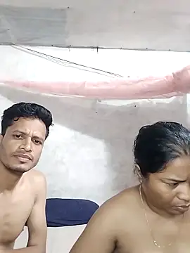 prianka32 online show from 15, 3, 2026