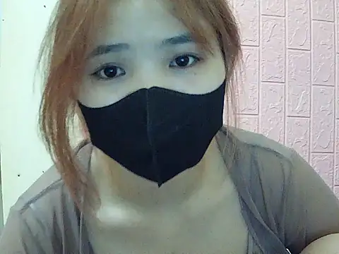Snapshot of VyVy18 chatting on 28, 3, 2026 VyVy18 online show from 28, 3, 2026