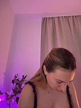 Snapshot of EvaRyen_ chatting on 29, 3, 2026 EvaRyen online show from 29, 3, 2026