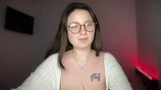 Snapshot of locaalise chatting on 30, 3, 2026 locaalise online show from 30, 3, 2026