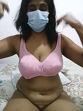 Snapshot of Amisha-35 chatting on 18, 7, 2026 Amisha-35 online show from 18, 7, 2026