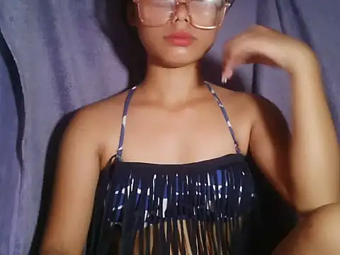 Snapshot of SweetFuntastic18 chatting on 3, 4, 2026 SweetFuntastic18 online show from 3, 4, 2026