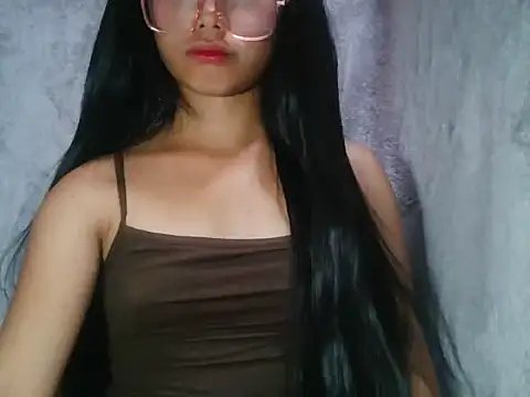 Snapshot of SweetFuntastic18 chatting on 9, 4, 2026 SweetFuntastic18 online show from 9, 4, 2026