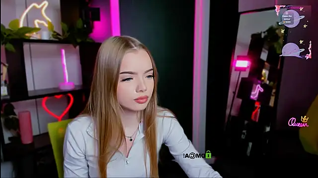 Snapshot of maddy_moah chatting on 26, 3, 2026 maddy moah online show from 26, 3, 2026