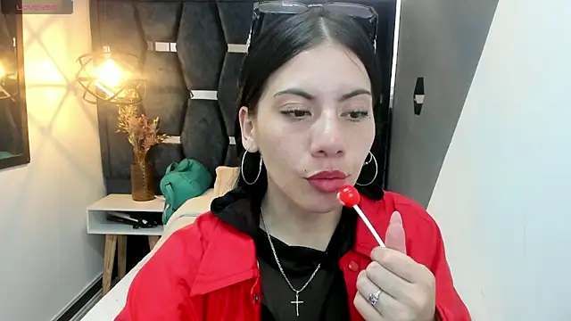 Snapshot of Abril_Fox__ chatting on 19, 5, 2026 Abril Fox online show from 19, 5, 2026