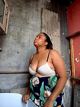Snapshot of gatinha20257 chatting on 26, 4, 2026 gatinha20257 online show from 26, 4, 2026
