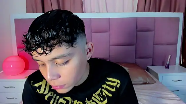 Snapshot of chico_medusa chatting on 28, 5, 2026 chico medusa online show from 28, 5, 2026