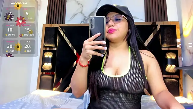 Snapshot of dajacatt chatting on 25, 4, 2026 dajacatt online show from 25, 4, 2026