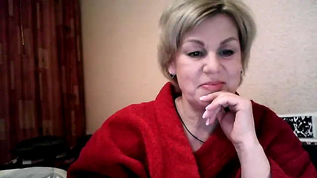 Snapshot of TatkaYang chatting on 14, 4, 2026 TatkaYang online show from 14, 4, 2026