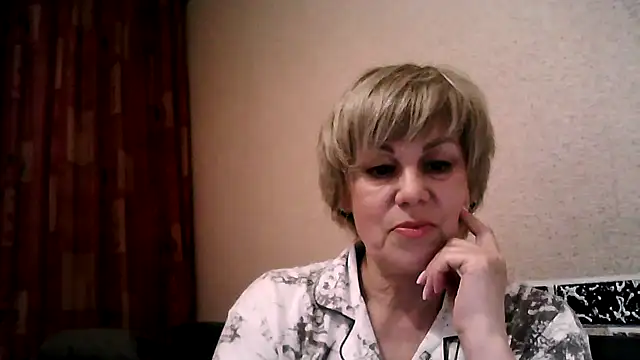 Snapshot of TatkaYang chatting on 18, 4, 2026 TatkaYang online show from 18, 4, 2026