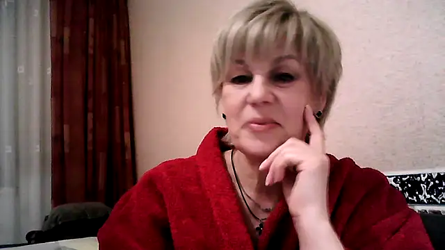 Snapshot of TatkaYang chatting on 28, 4, 2026 TatkaYang online show from 28, 4, 2026