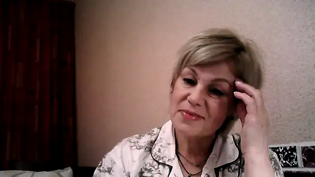 Snapshot of TatkaYang chatting on 29, 4, 2026 TatkaYang online show from 29, 4, 2026
