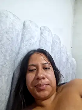 Snapshot of Scarlett_zoee chatting on 15, 4, 2026 Scarlett zoee online show from 15, 4, 2026