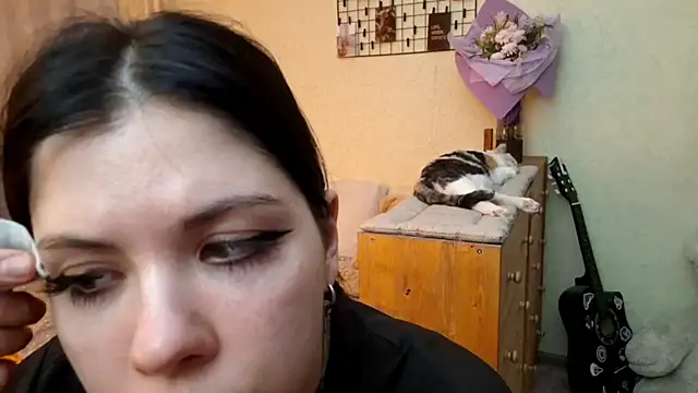 Snapshot of MiaTemptress chatting on 21, 4, 2026 MiaTemptress online show from 21, 4, 2026