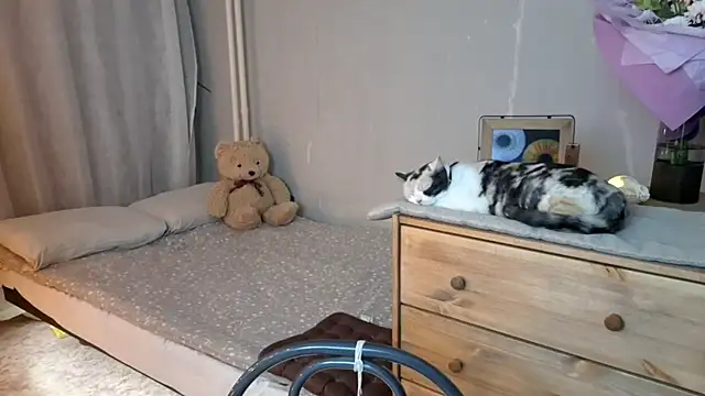 Snapshot of MiaTemptress chatting on 22, 4, 2026 MiaTemptress online show from 22, 4, 2026