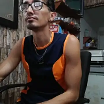 Snapshot of jhosuamoore chatting on 2, 4, 2026 jhosuamoore online show from 2, 4, 2026