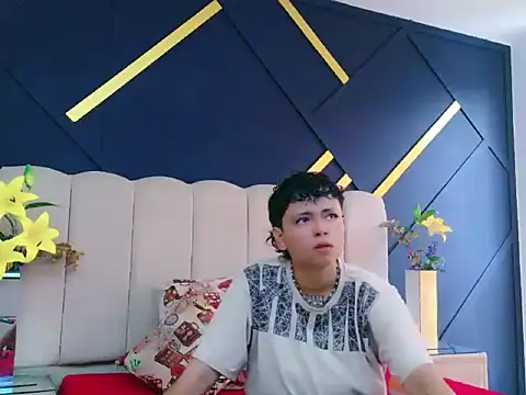 Snapshot of NikiEvanz chatting on 24, 4, 2026 NikiEvanz online show from 24, 4, 2026