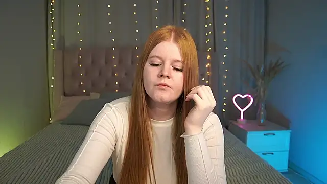 Snapshot of JessicaEmber chatting on 17, 3, 2026 JessicaEmber online show from 17, 3, 2026