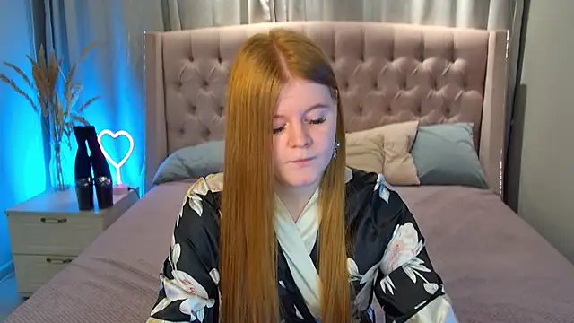 Snapshot of JessicaEmber chatting on 21, 4, 2026 JessicaEmber online show from 21, 4, 2026