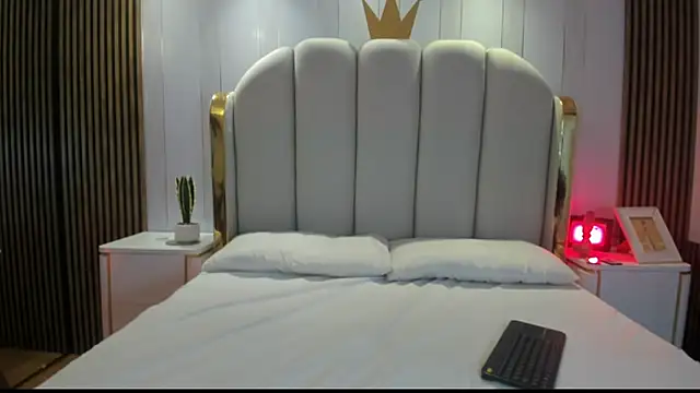 Snapshot of cintya_evans chatting on 31, 3, 2026 cintya evans online show from 31, 3, 2026