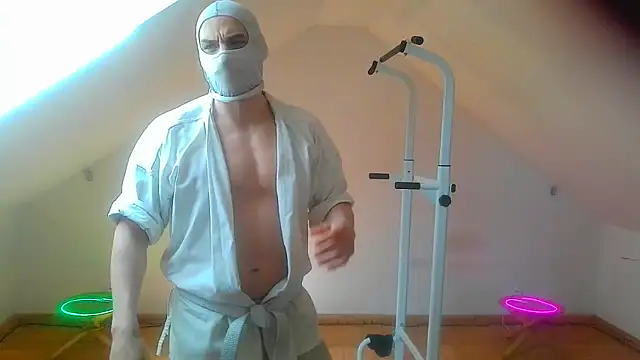 Snapshot of NinjaLaser chatting on 23, 3, 2026 NinjaLaser online show from 23, 3, 2026