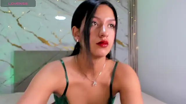 Snapshot of FiorellaLan chatting on 18, 3, 2026 FiorellaLan online show from 18, 3, 2026