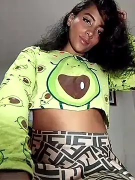 Snapshot of KattyBerryX chatting on 3, 4, 2026 KattyBerryX online show from 3, 4, 2026