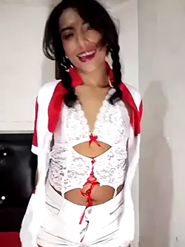 Snapshot of KattyBerryX chatting on 11, 4, 2026 KattyBerryX online show from 11, 4, 2026