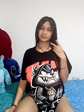 Snapshot of KarolaMendez chatting on 25, 4, 2026 KarolaMendez online show from 25, 4, 2026