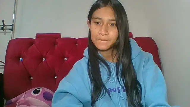 Snapshot of KarolaMendez chatting on 30, 4, 2026 KarolaMendez online show from 30, 4, 2026