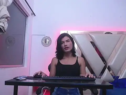 Snapshot of Madisson_jones chatting on 20, 3, 2026 Madisson jones online show from 20, 3, 2026