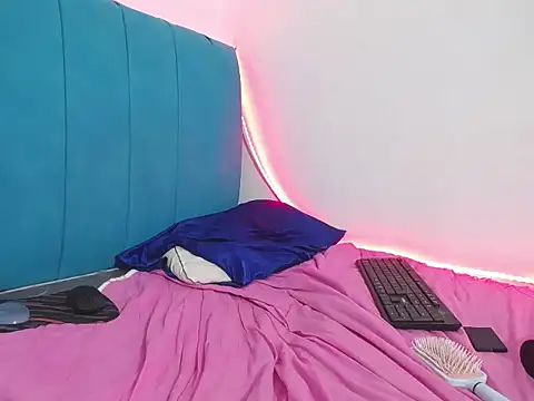 Snapshot of Madisson_jones chatting on 15, 4, 2026 Madisson jones online show from 15, 4, 2026