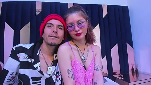 Snapshot of KikyoAndDrey chatting on 28, 3, 2026 KikyoAndDrey online show from 28, 3, 2026