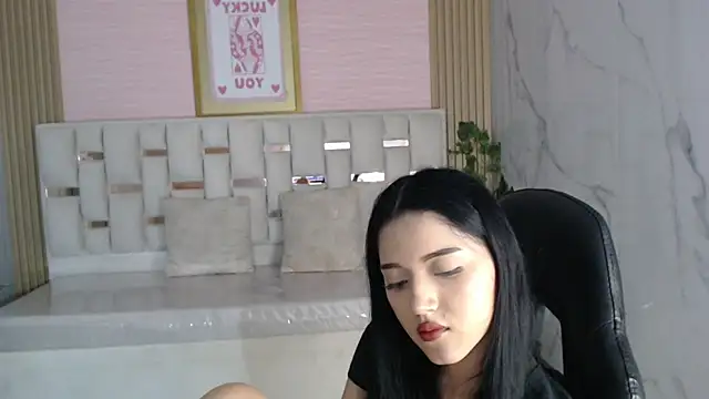 Snapshot of veronicaa_s chatting on 16, 4, 2026 veronicaa s online show from 16, 4, 2026