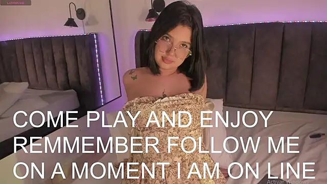 Snapshot of selena__smith1 chatting on 26, 4, 2026 selena smith1 online show from 26, 4, 2026