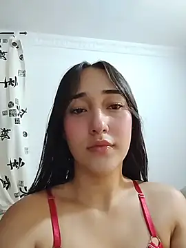 Snapshot of isabellaHill2 chatting on 8, 4, 2026 isabellaHill2 online show from 8, 4, 2026