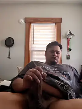 Snapshot of whosJoDaddyX69X chatting on 6, 4, 2026 whosJoDaddyX69X online show from 6, 4, 2026