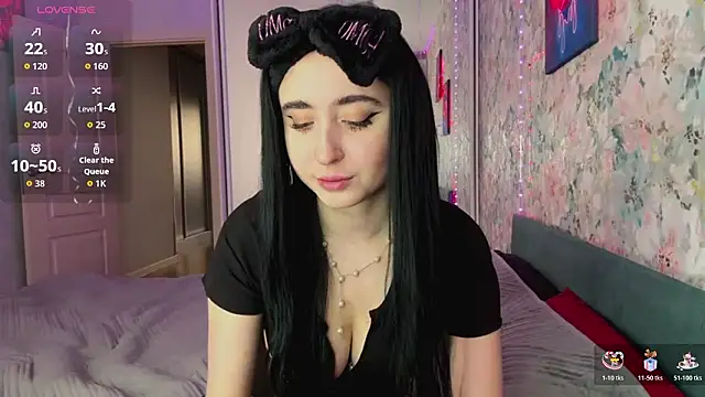 Snapshot of LizzyMooore chatting on 18, 3, 2026 LizzyMooore online show from 18, 3, 2026