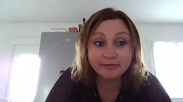 Snapshot of duotroublant chatting on 13, 4, 2026 duotroublant online show from 13, 4, 2026