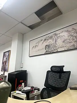 Snapshot of Cunzhangshibage02 chatting on 8, 4, 2026 Cunzhangshibage02 online show from 8, 4, 2026