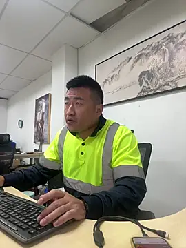 Snapshot of Cunzhangshibage02 chatting on 12, 4, 2026 Cunzhangshibage02 online show from 12, 4, 2026