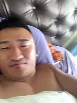 Snapshot of Cunzhangshibage02 chatting on 19, 4, 2026 Cunzhangshibage02 online show from 19, 4, 2026