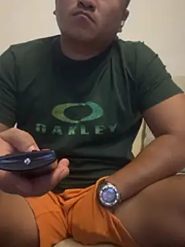 Snapshot of Cunzhangshibage02 chatting on 22, 4, 2026 Cunzhangshibage02 online show from 22, 4, 2026