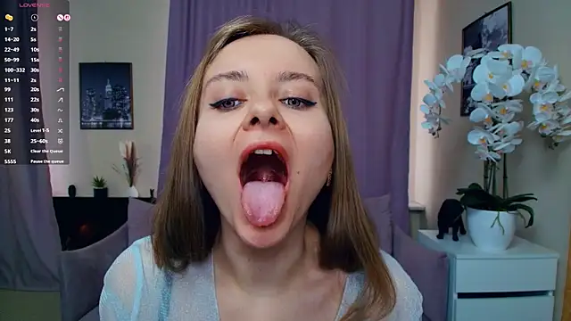 Snapshot of Ange1aDreamy chatting on 12, 4, 2026 Ange1aDreamy online show from 12, 4, 2026