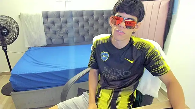 Snapshot of Josy_11 chatting on 13, 3, 2026 Josy 11 online show from 13, 3, 2026