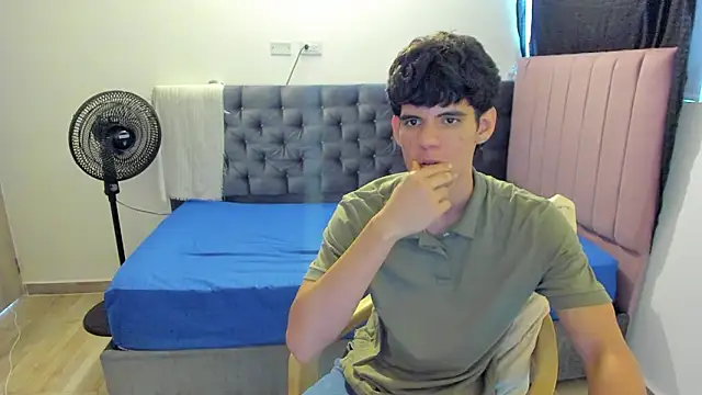 Snapshot of Josy_11 chatting on 23, 3, 2026 Josy 11 online show from 23, 3, 2026