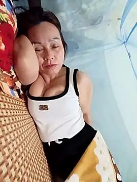 Lyly22x online show from 3, 5, 2026