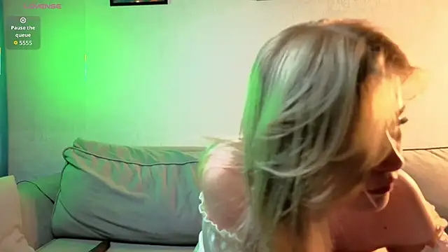 Snapshot of ivygenesis chatting on 26, 7, 2026 ivygenesis online show from 26, 7, 2026