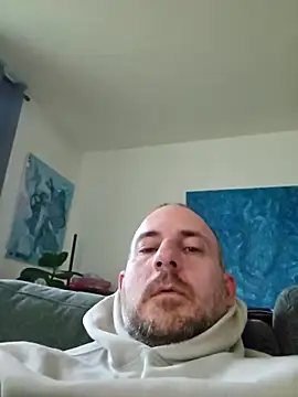 Snapshot of dufatcock chatting on 1, 4, 2026 dufatcock online show from 1, 4, 2026