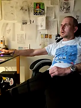 Snapshot of dufatcock chatting on 12, 4, 2026 dufatcock online show from 12, 4, 2026
